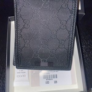 Men’s Gucci Leather Wallet